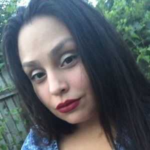 Meet your Posher, Natalia